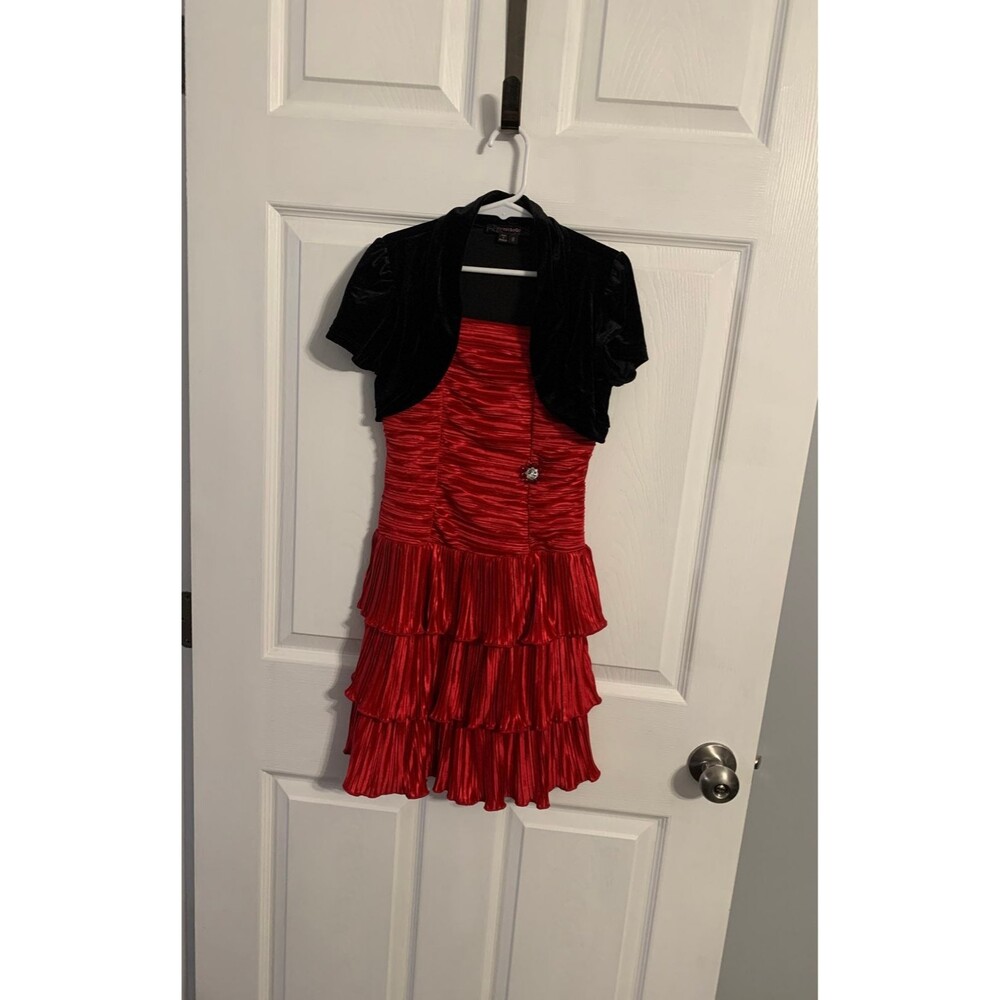 My Michelle Dress. Size 8.